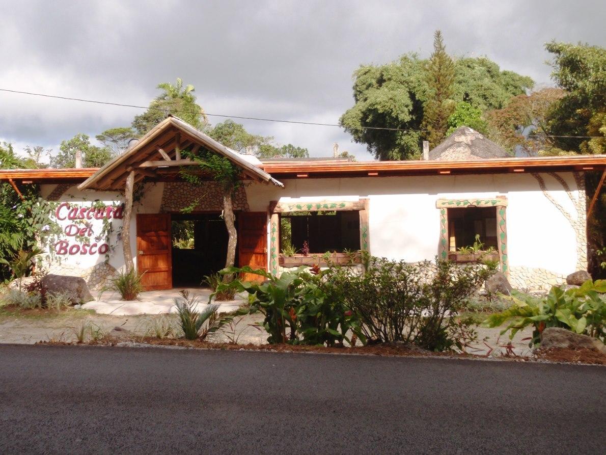 Cascata Del Bosco Cabinas San Vito Exterior photo